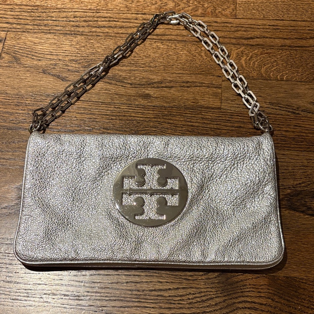 Rare Original Tory Burch silver pebbled leather clutch w/ removable strap